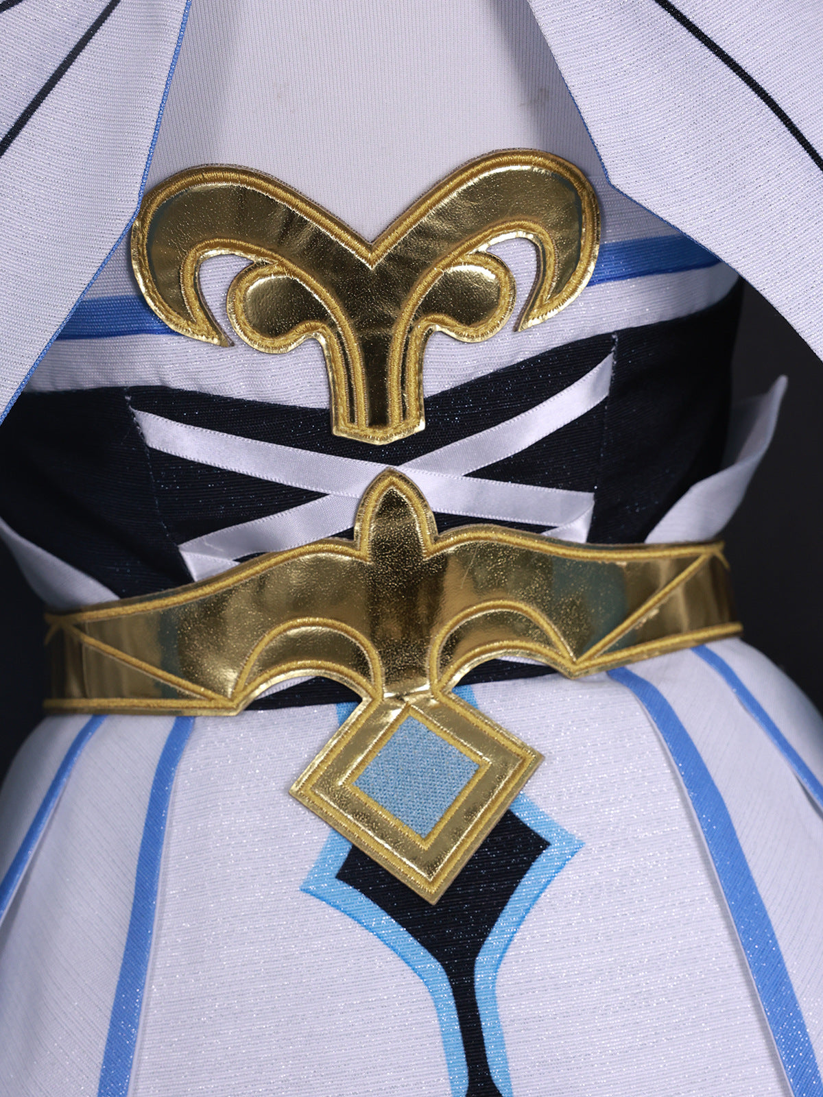 Genshin Impact Lumine Costume Set
